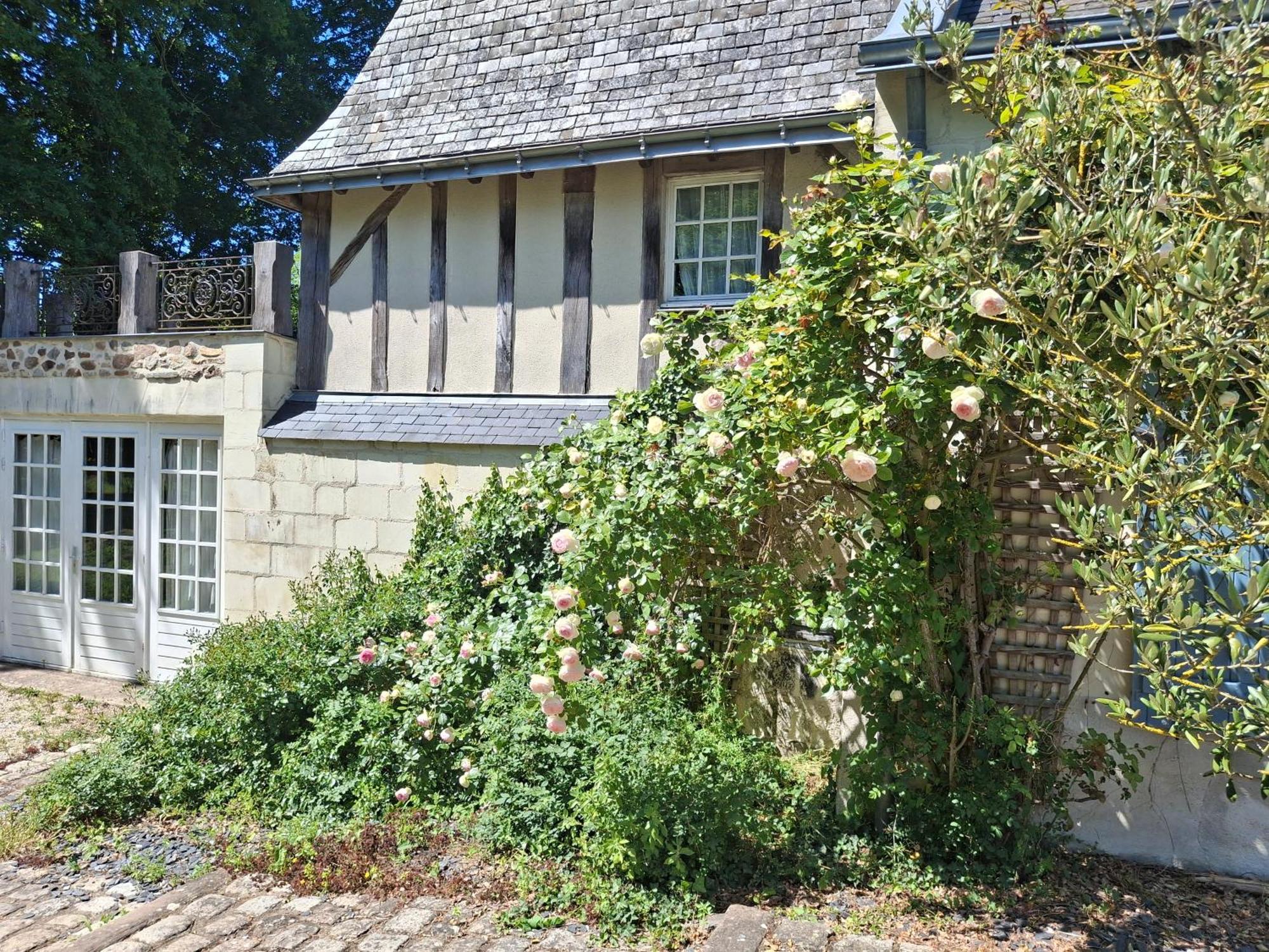 Le Mouton Bed and Breakfast Blaison Buitenkant foto